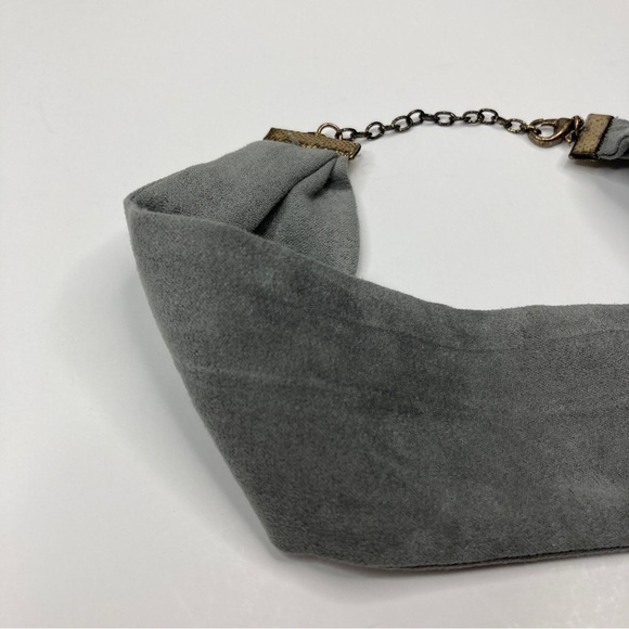 3/$30 Free People | Gray Daisy Jane Suede Choker - Picture 3 of 4